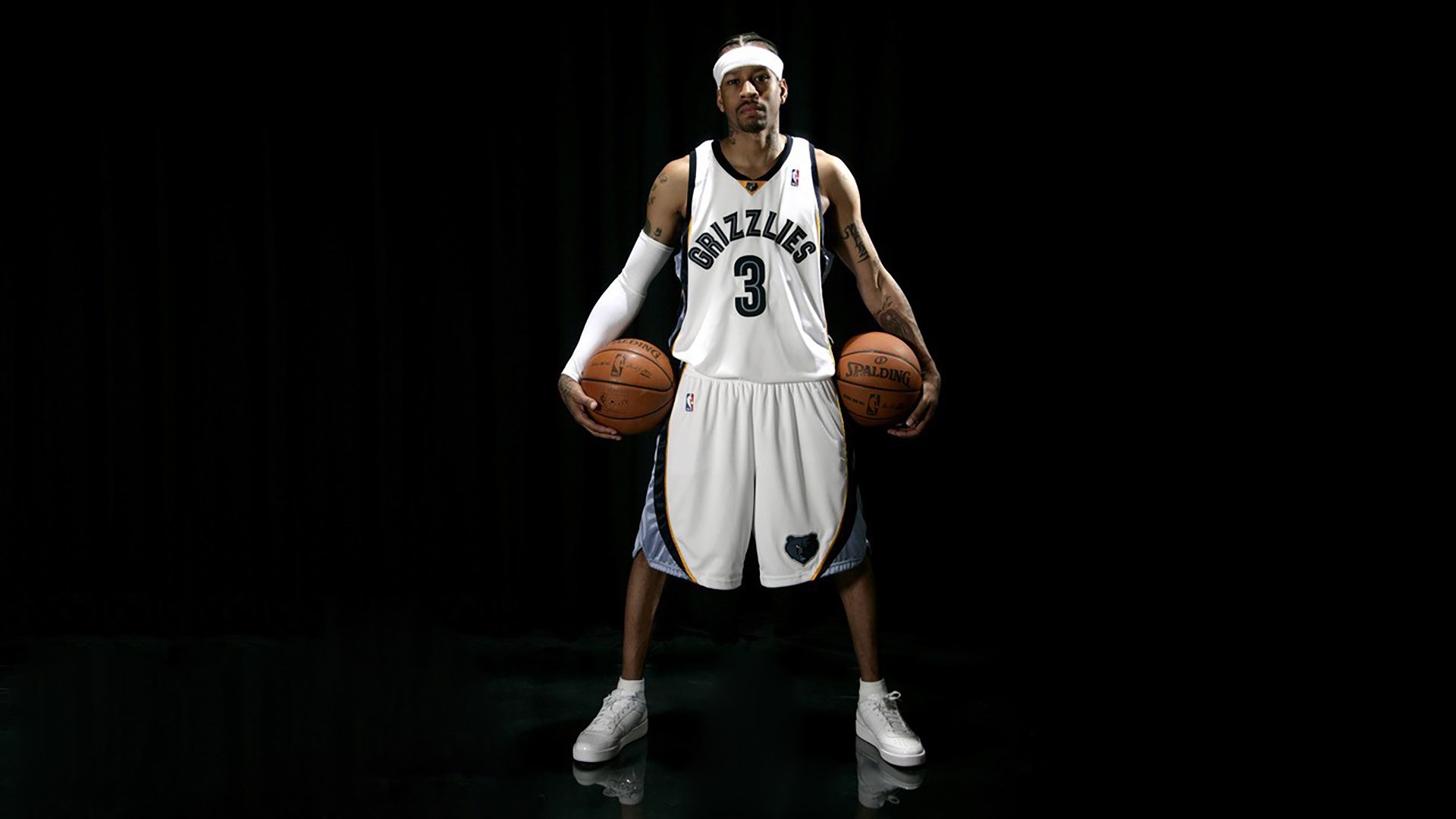 开云官方-布克突破能力大幅提升制造多次罚球机会，布克效力过哪些球队